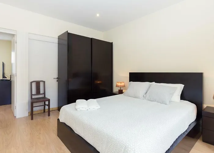 Belomonte Flats - T2 * Porto